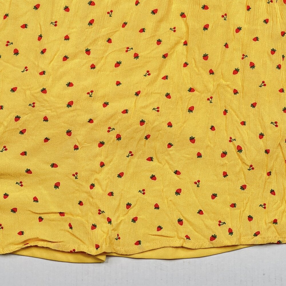 torrid Mini Gauze Smocked Waist Dress Strawberries Yellow Dress‎ Size 3 - NWOT - Picture 6 of 9